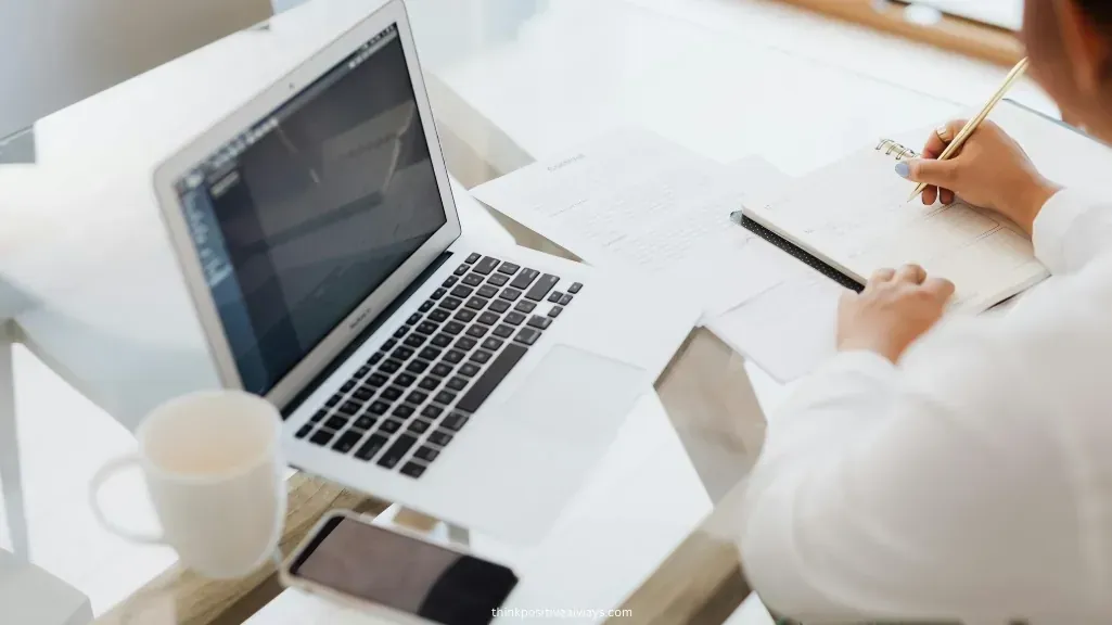 Sunday Reset for Professionals: Prepare for the Week Calmly